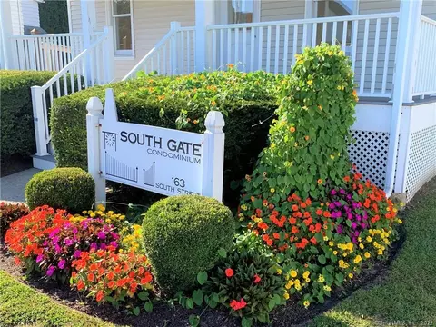 163 South St #55, Danbury, CT 06810