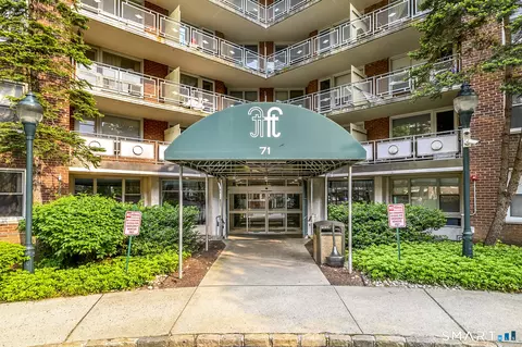 71 Strawberry Hill Ave #1010, Stamford, CT 06902