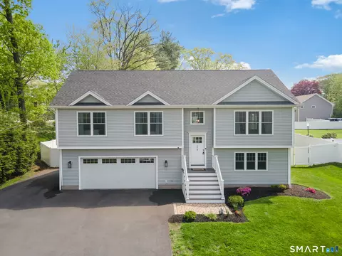 578 Camp St, Plainville, CT 06062