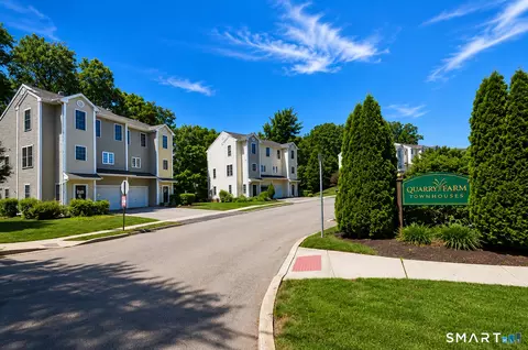 68 Quarry Farms #68, Meriden, CT 06451