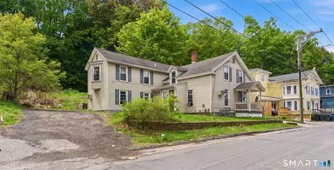 69 Prospect St, Winchester, CT 06098