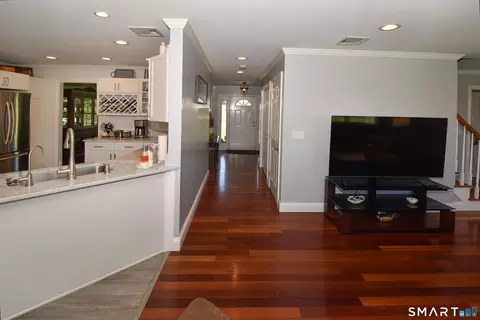 Entry Way - 30 Michael Ln, Suffield, CT 06078 photo 1 of 2