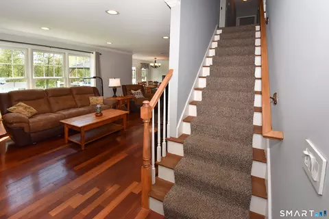 Entry Way - 30 Michael Ln, Suffield, CT 06078 photo 2 of 2