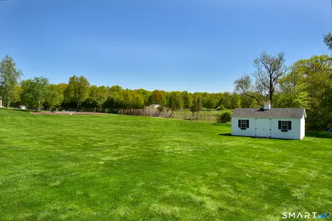 Exterior - 30 Michael Ln, Suffield, CT 06078 photo 6 of 7