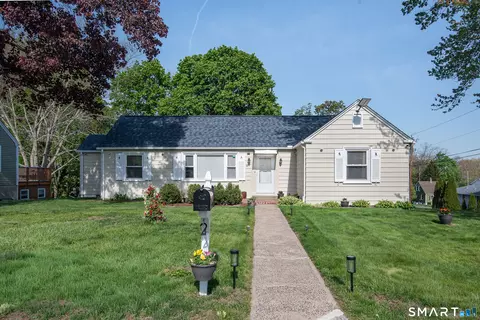 6 Over St, Waterbury, CT 06708