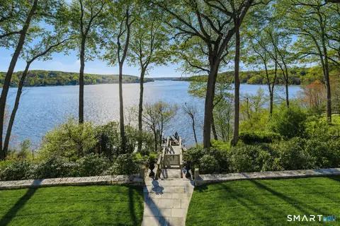 77 Joshua Ln, Lyme, CT 06371