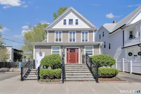 246 Lenox Ave, Bridgeport, CT 06605