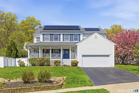 9 Clairmont Cir, Mystic, CT 06355
