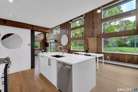 Kitchen - 841 Prospect St, Hamden, CT 06517 photo 5 of 5