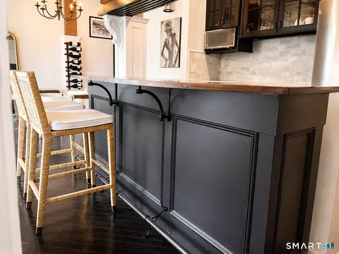 222 Williams St E #228, Glastonbury, CT 06033