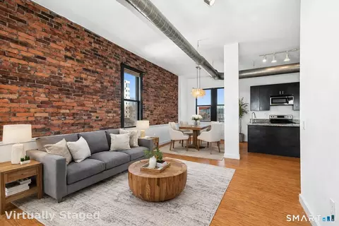 881 Lafayette Blvd #4N, Bridgeport, CT 06604