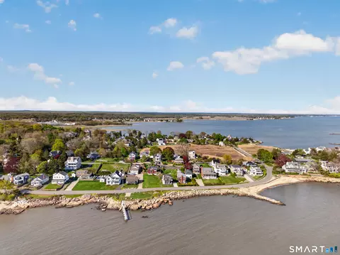 698 Mulberry Point Rd, Guilford, CT 06437