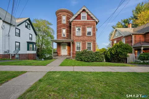 64 High St, Middletown, CT 06457