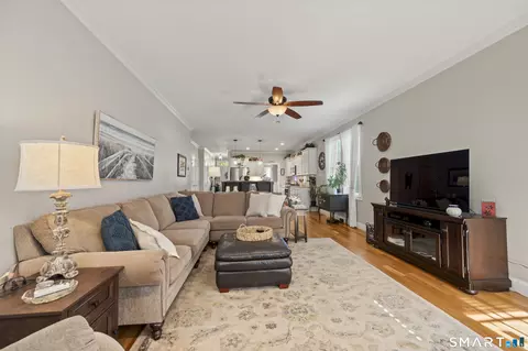Living - 11 Webster Ln #6, Middletown, CT 06457 photo 3 of 3