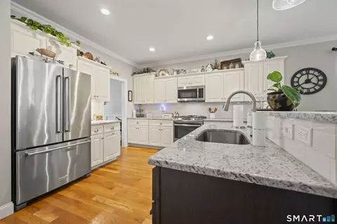 Kitchen - 11 Webster Ln #6, Middletown, CT 06457 photo 3 of 5