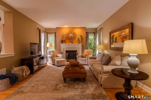 Living - 4 Ortense Dr, Wallingford, CT 06492 photo 1 of 3