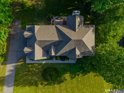 View/Area - 4 Ortense Dr, Wallingford, CT 06492 photo 2 of 2