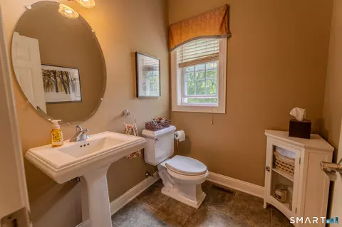 Bath - 4 Ortense Dr, Wallingford, CT 06492 photo 1 of 5