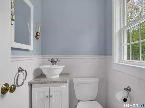 Bath - 229 Johnson Rd, Hamden, CT 06518 photo 2 of 2