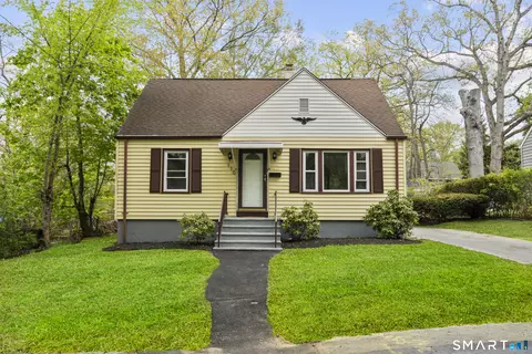 110 Harper Ave, New Haven, CT 06515