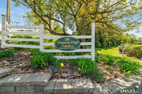 55 Porter Ave #6E, Naugatuck, CT 06770