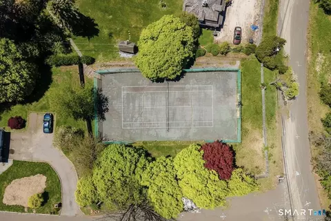 1 Battery Park Dr, Bridgeport, CT 06602