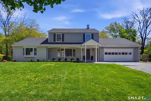 5 Betmarlea Rd, Norwalk, CT 06850