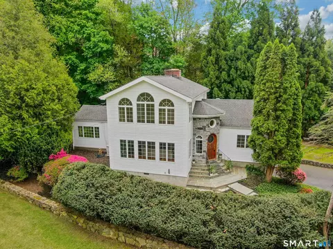 450 Westover Rd, Stamford, CT 06902