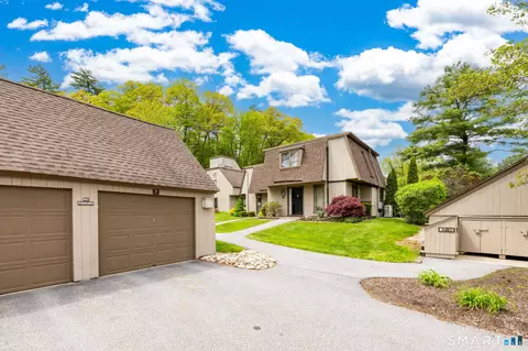 7 Mallard Dr #7, Avon, CT 06001