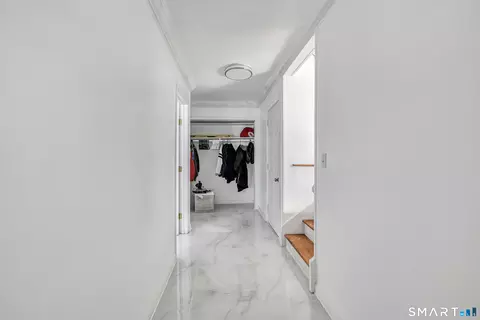 Entry Way - 17 Stage Rd, Brookfield, CT 06804 photo 2 of 3