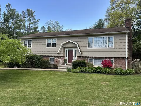 44 Monroe Rd, Shelton, CT 06484