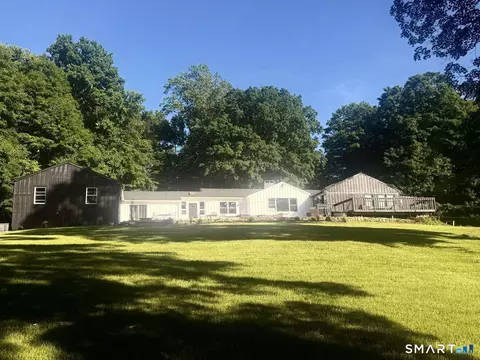 30 Blackman Rd, Ridgefield, CT 06877