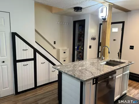 Kitchen - 11 King Arthur Dr #5A, East Lyme, CT 06357 photo 3 of 3