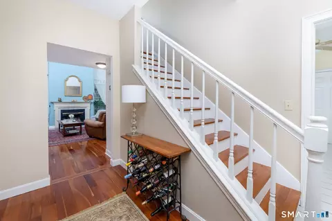 Entry Way - 8 Whitward Pl, Windsor, CT 06095 photo 2 of 4