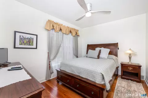 Bedroom - 8 Whitward Pl, Windsor, CT 06095 photo 2 of 3