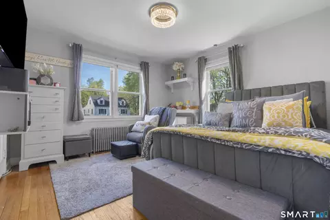 Bedroom - 10 Barraclough Ave, Hamden, CT 06517 photo 3 of 6