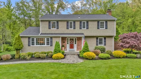 94 Maryanne Dr, Monroe, CT 06468