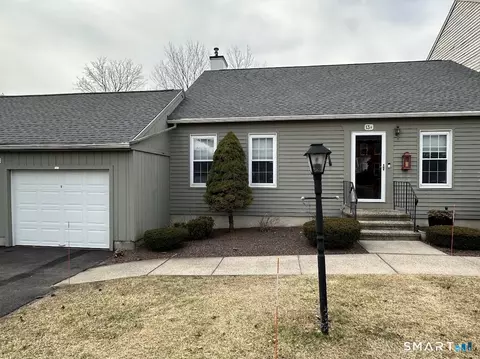 13 Riverview Dr #A, East Windsor, CT 06088