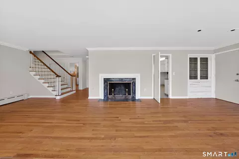 103 Ansonia Rd, Woodbridge, CT 06525