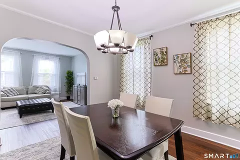 Dining - 17 May St, West Haven, CT 06516 photo 3 of 4