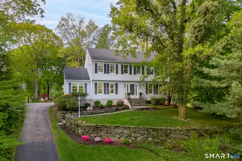 115 Tokeneke Rd, Darien, CT 06820