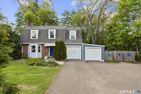 516 Park Rd, West Hartford, CT 06107