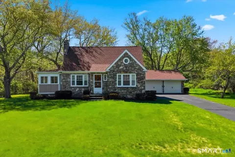 462 Canterbury Tpke, Norwich, CT 06360