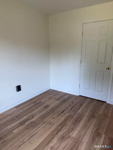 Bedroom - 9 Pilgrim Hbr #B, Wallingford, CT 06492 photo 3 of 4
