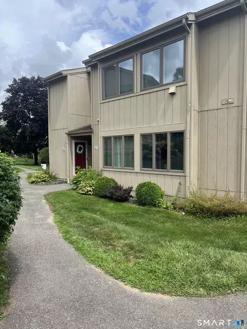 Exterior - 9 Pilgrim Hbr #B, Wallingford, CT 06492 photo 3 of 5