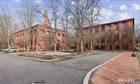 839 Main St #68, Torrington, CT 06790