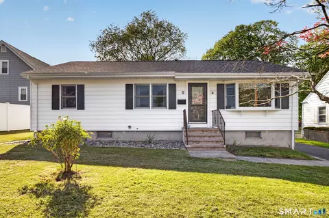 12 Church St, East Haven, CT 06512