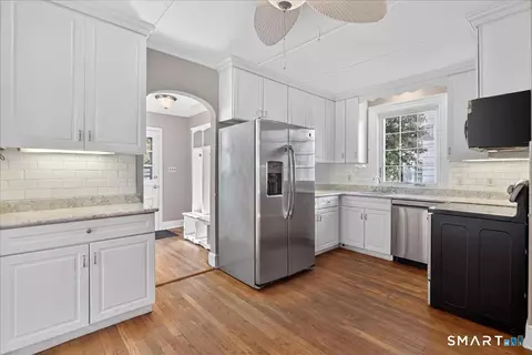 Kitchen - 34 Norris St, Hamden, CT 06517 photo 2 of 3