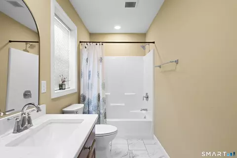 Bath - 15 Third St, Windsor Locks, CT 06096 photo 5 of 5