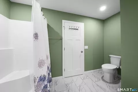 Bath - 15 Third St, Windsor Locks, CT 06096 photo 2 of 5